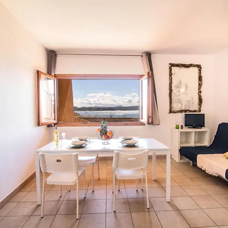 Homey Experience - Sea Corner
